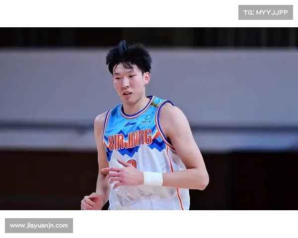 周琦加盟新疆篮球队的历程与关键时间节点回顾